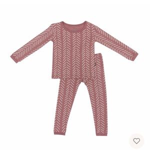 2T Kyte Baby long sleeve pjs